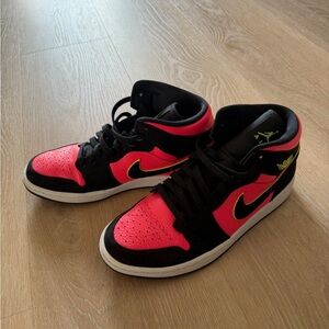 Air Jordan 1 Mid "Hot Punch/Volt" sneakers